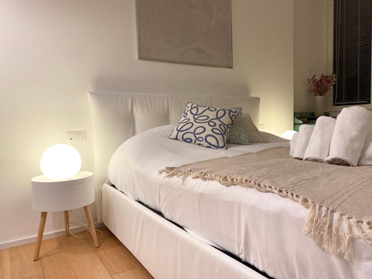 Repubblica One Room Apartment Milan Luaran gambar