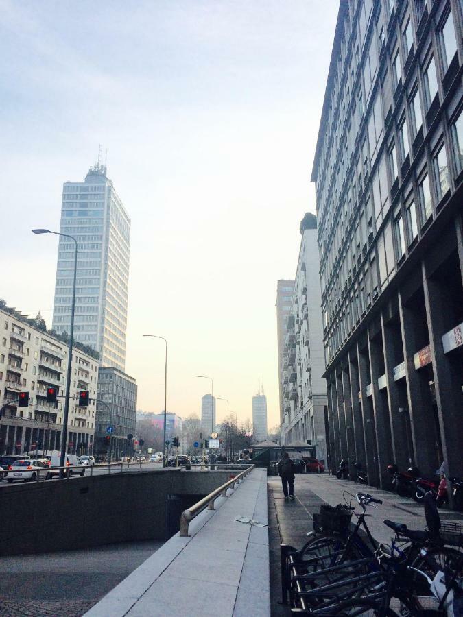 Repubblica One Room Apartment Milan Luaran gambar